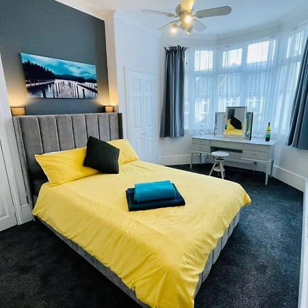 Flat In The Heart Of Leigh On Sea Less Than 2 Miles From The Beach Саутенд-он-Сі Екстер'єр фото